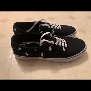 Men’s Keaton Canvas Pony Sneakers size 11